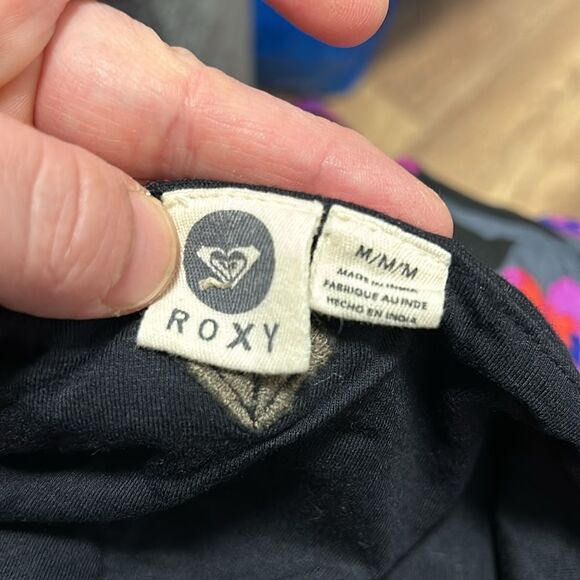 Roxy dresses - Picture 2 of 2